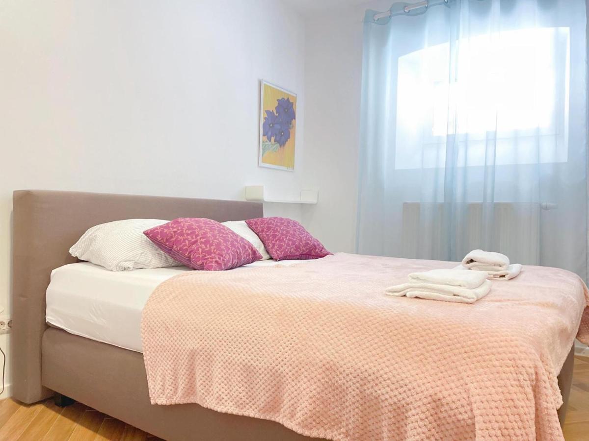 Apartment Candy พูลา ภายนอก รูปภาพ